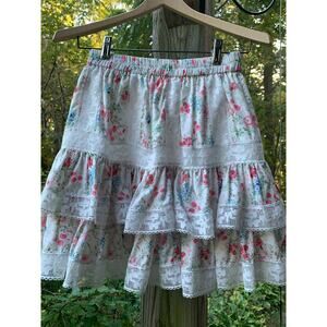 Stellah Womens Tiered Floral And Lace Above Knee Skirt Cottagecore Size Small